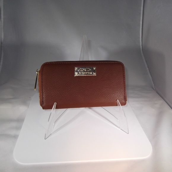 Wallet -Large - Picture 2 of 5